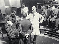 Professor Jurasz, Surgical Lecture Theatre, Royal Infirmary of Edinburgh 1941. 
Credit: SCRAN
